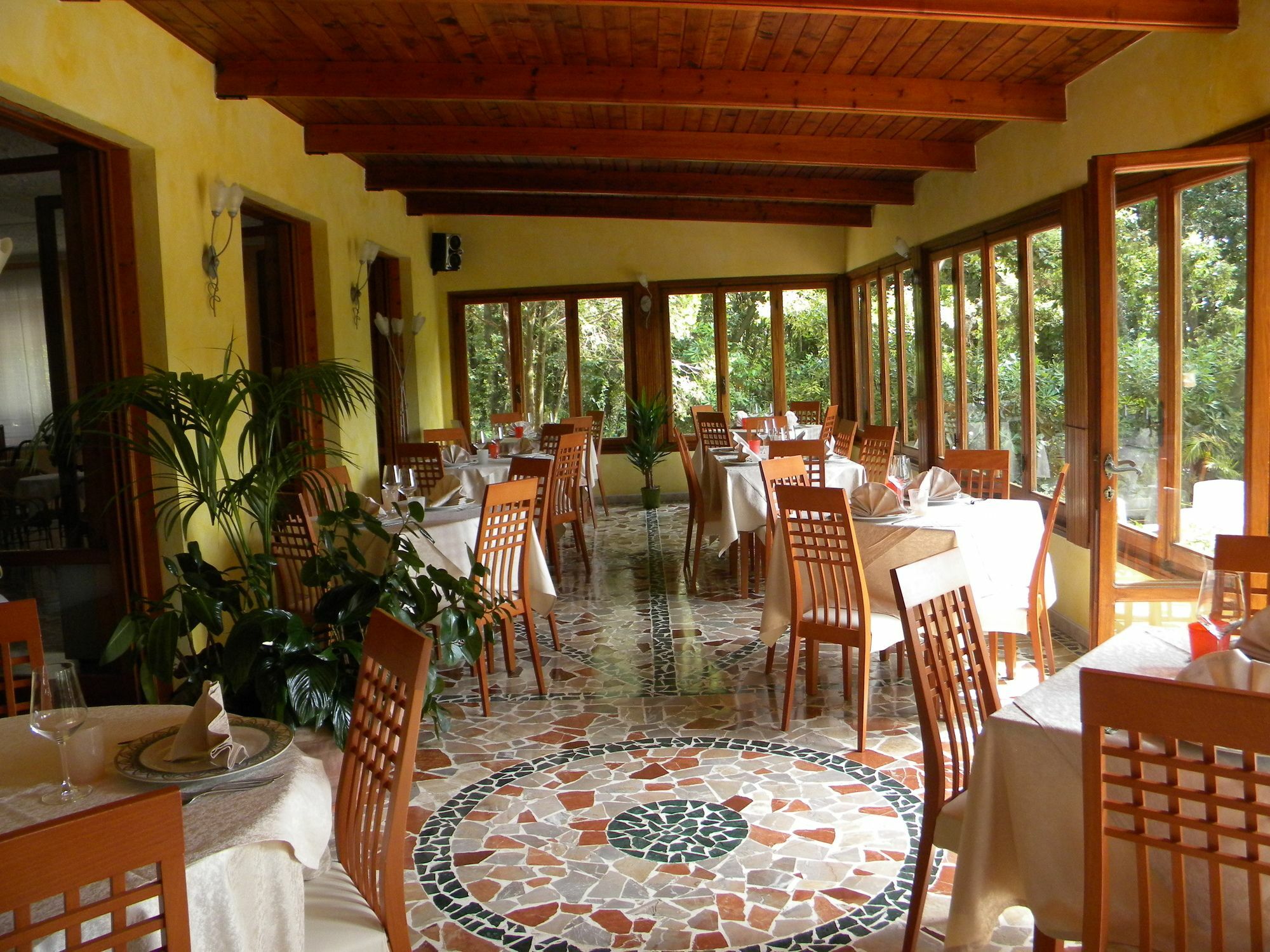 Hotel La Rosa Del Tirreno Ліворно Екстер'єр фото